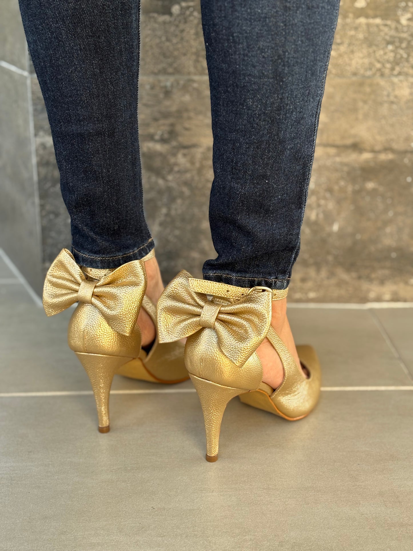 STILETTOS CAPRI